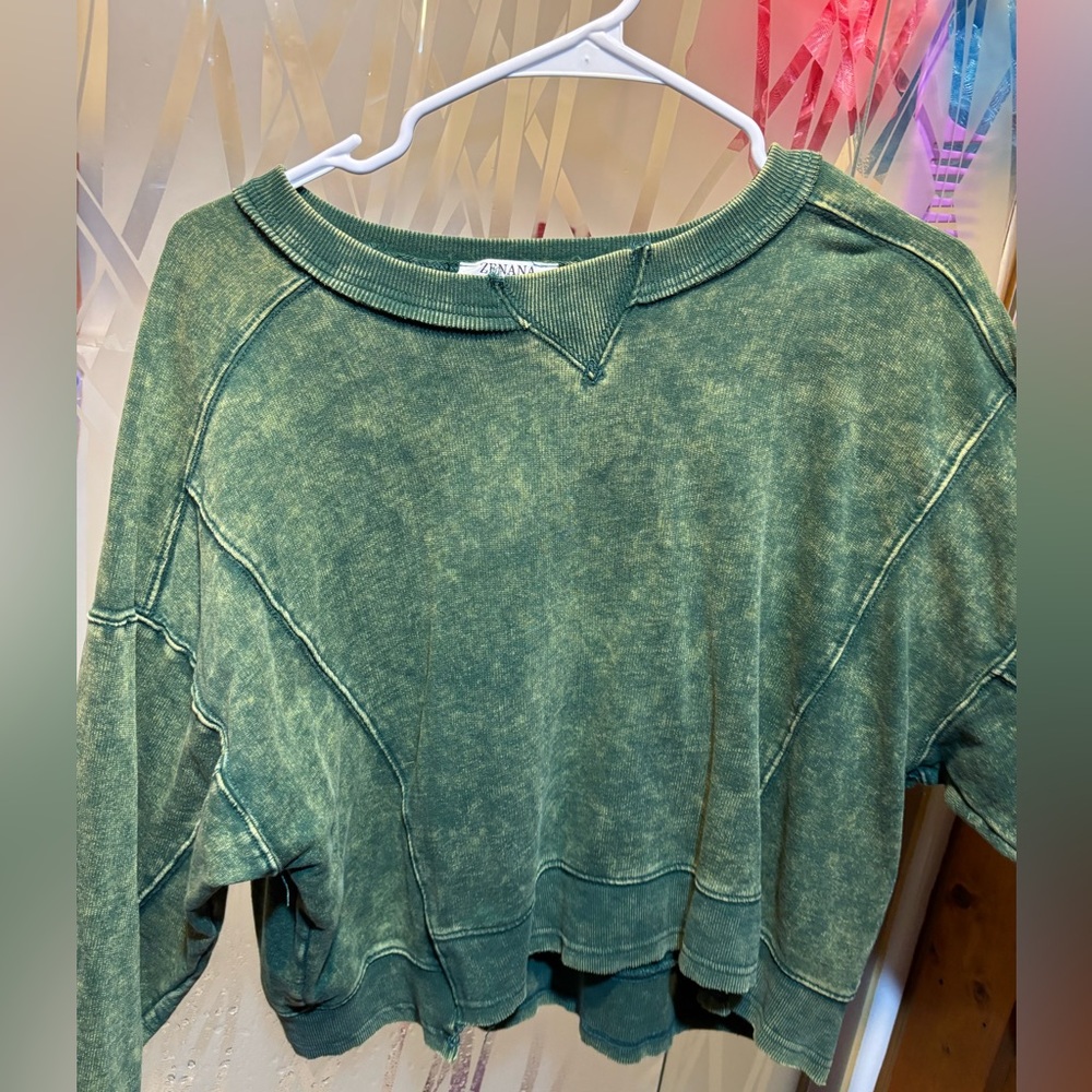green cropped dress top